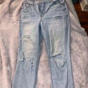 American eagle mom jeans.
